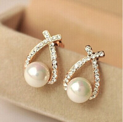 Crystal Rhinestone Bowknot Ear Studs with Imitation Pearl
