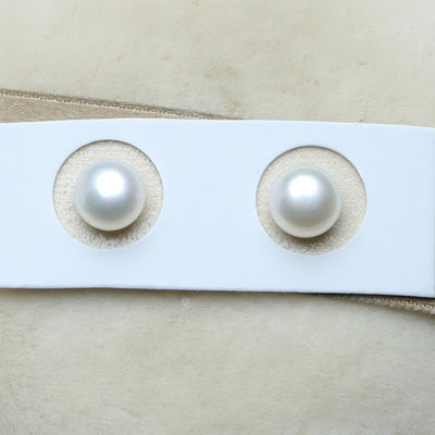 Half Drilled natural Freshwater button-shaped loose pearl